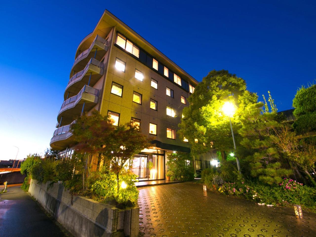 Matsukaze Hotel Toyota  Exterior photo